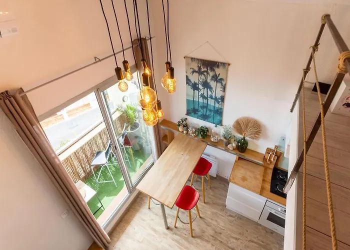 Sea-View Apartment With Terrace