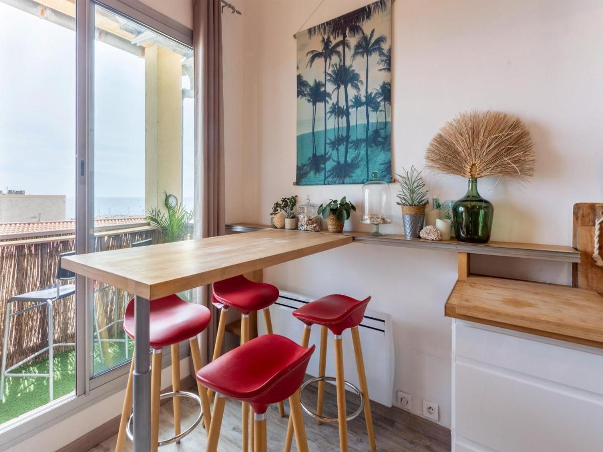 Sea-view With Terrace Sausset-les-Pins