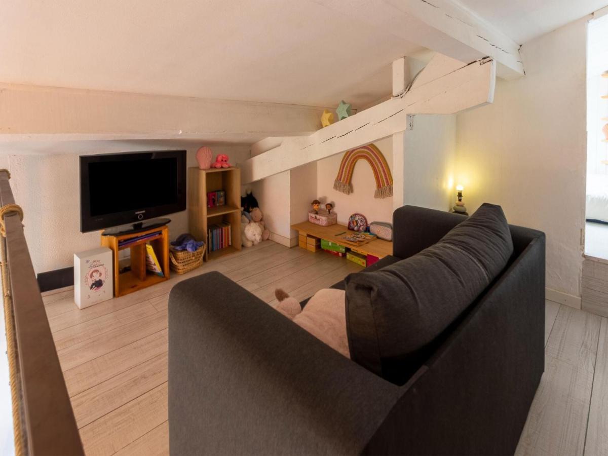 Sea-view With Terrace Apartment *